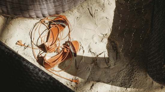 El Corte Inglés tiene sandalias planas por menos de 30 euros en su outlet Primeriti por las que merece la pena invertir para verano