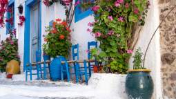 Fachada de una casa mediterránea