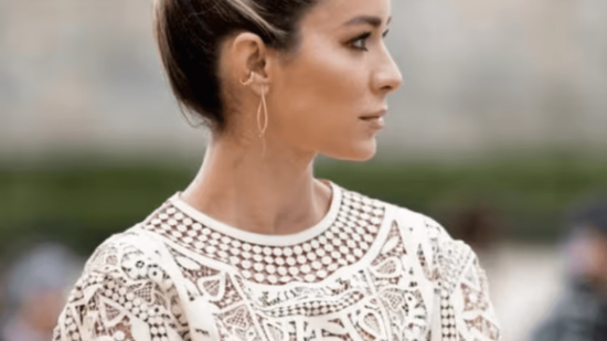 Look con colorete marcado