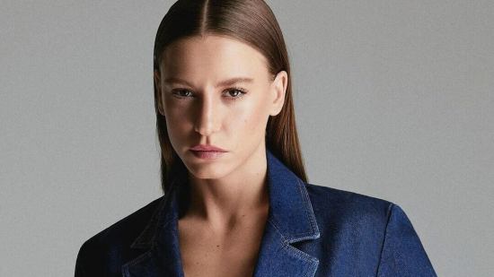 Serenay Sarikaya