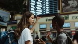 Ni Lidl ni Carrefour: la mochila tirada de precio y compacta para no facturar maleta al viajar en avión está en Aldi