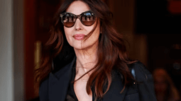 La actriz Monica Bellucci tiene una piel envidiable a sus 59 años.