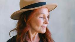 Rebajas de C&A: seis vestidos por menos de 20 euros holgados, cómodos y favorecedores en los que prometen invertir las mujeres de 50 años