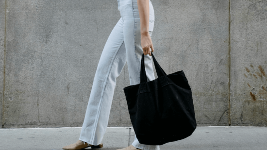 Parfois rebaja a menos de 20 euros los bolsos grandes, prácticos y versátiles que comprar ahora y llevar durante todo el año