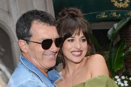 Dakota Johnson y Antonio Banderas