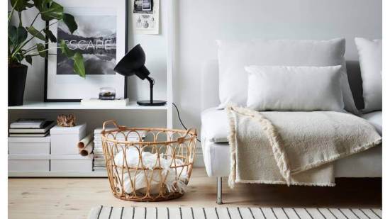 Cesta de ratán ideal para ordenar mantas o toallas