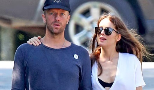 Dakota Jhonson y Chris Martin