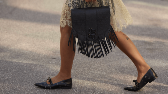 Cómo combinar los zapatos con el bolso para conseguir estilismos de 10 sin esfuerzo