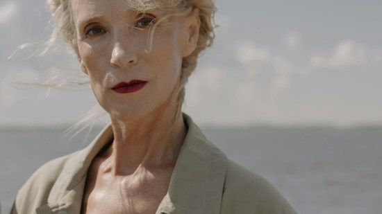 Este es el maquillaje natural y elegante que recomienda una experta para las mujeres +50 en otoño