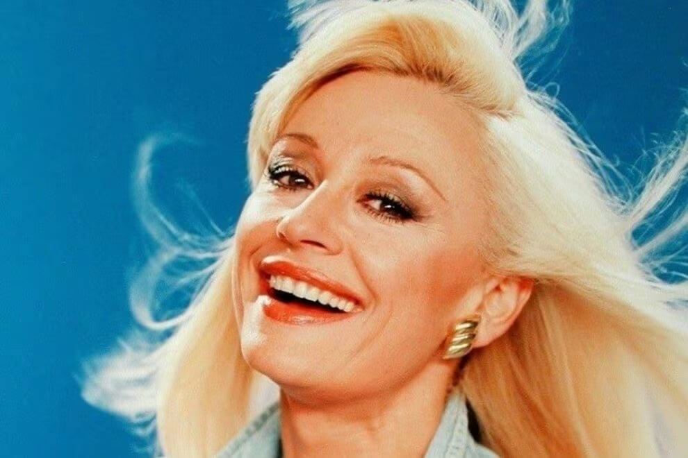 Rafaella Carrá - Redes sociales.