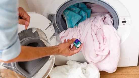 Mercadona mejora la fórmula de su detergente en cápsulas para la ropa más viral y económico