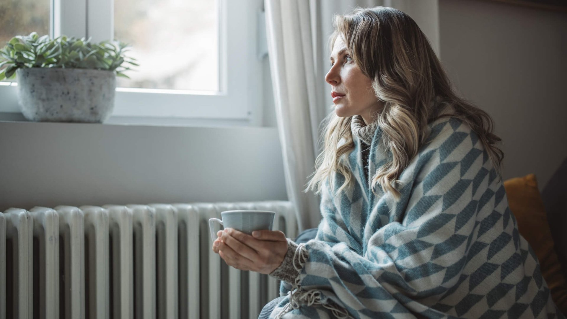 10 recomendaciones de la OCU para preparar el hogar contra el frío y ahorrar energía y dinero