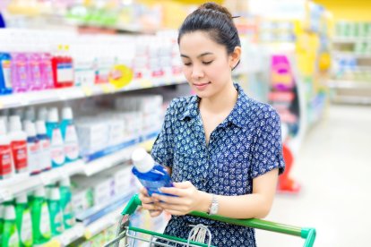 Cómo escoger el colutorio idóneo: los consejos de una experta para elegir el más adecuado según tus necesidades