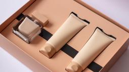 Las mujeres +50 prometen agotar los nuevos perfumes de Mercadona: cuestan incluso menos de 10 euros y son perfectos para sorprender en Navidad por sus cofres de regalo