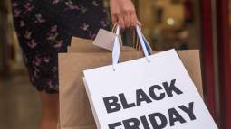 La OCU sugiere verificar y anotar precios antes del Black Friday