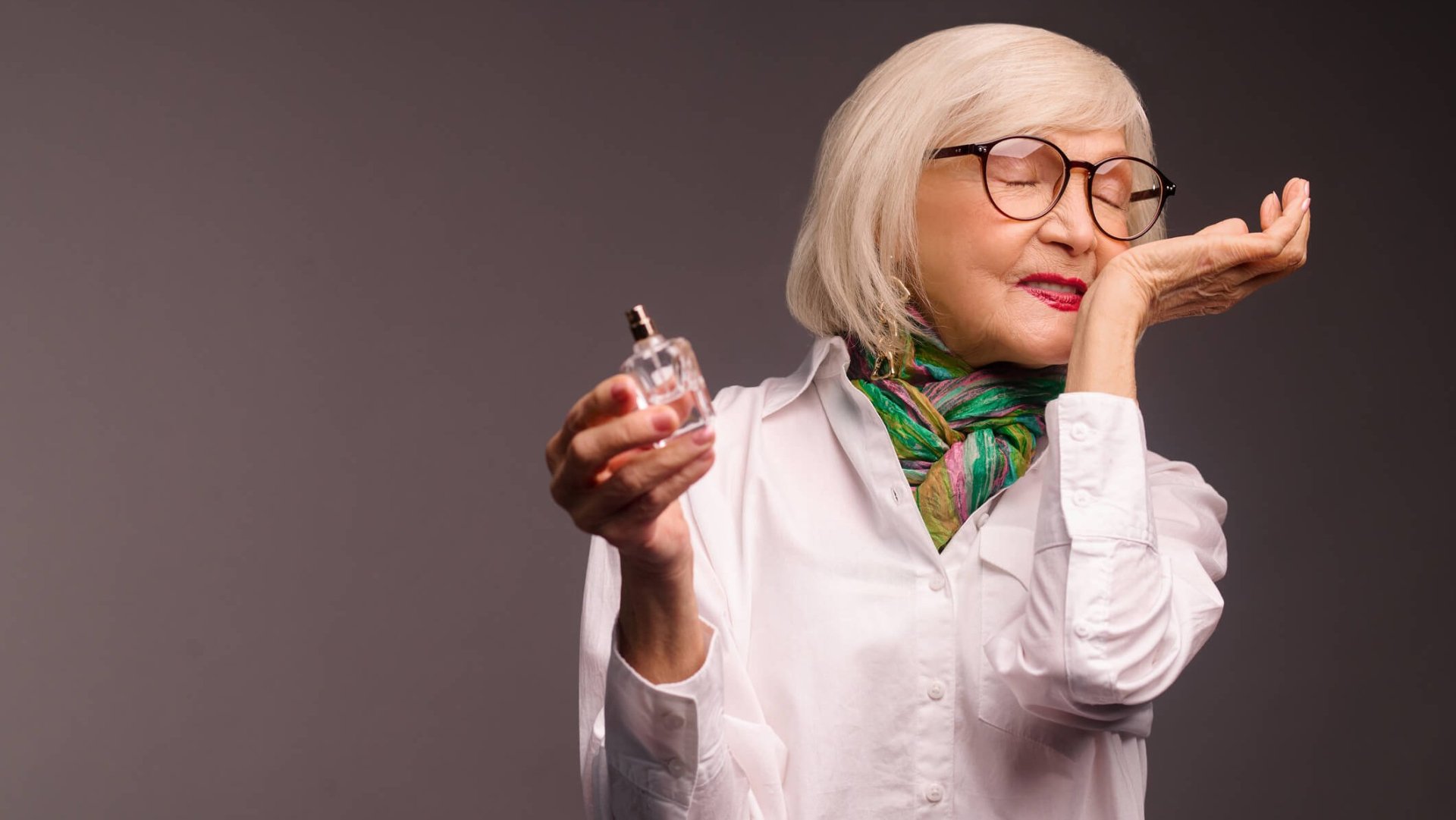 Mercadona tiene un clon por 8 euros de uno de los perfumes que más arrasan entre las mujeres +50 porque es femenino y huele a limpio