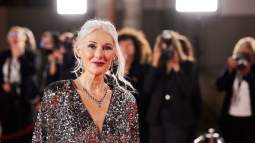 El traje de Lefties que ya están fichando las mujeres +50 para los eventos de Navidad: es elegante, estiliza y está tirado de precio