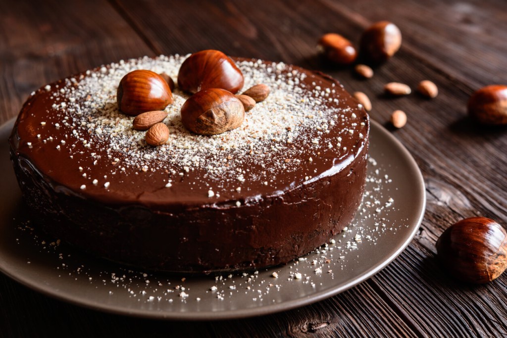 La tarta de castañas con la que puedes sorprender a tus comensales este otoño - Fuente: iStock