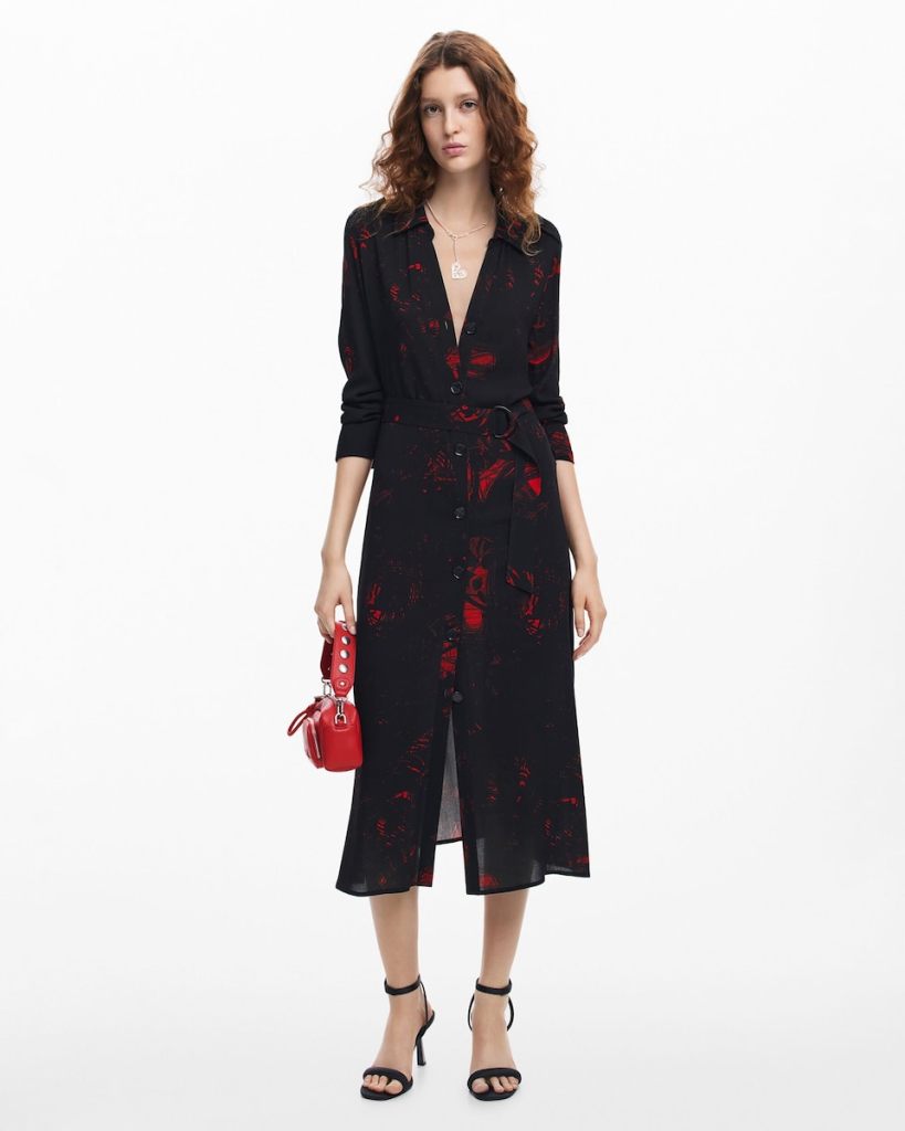 De Massimo Dutti a Zara: seis vestidos negros que prometen fichar las mujeres +50 en el Black Friday para llevar en los eventos de Navidad