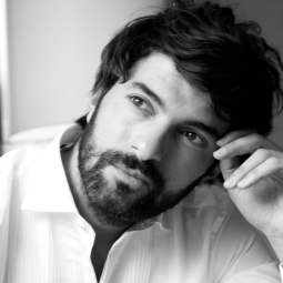 Engin Akyürek