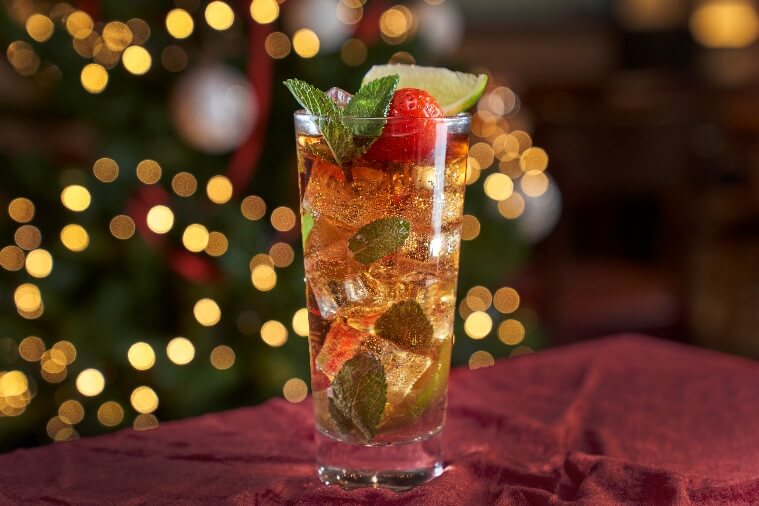 La hamburguesa que te sorprenderá porque une sabor y tradición navideña con su Roscon Burger - Fuente: TGI Fridays