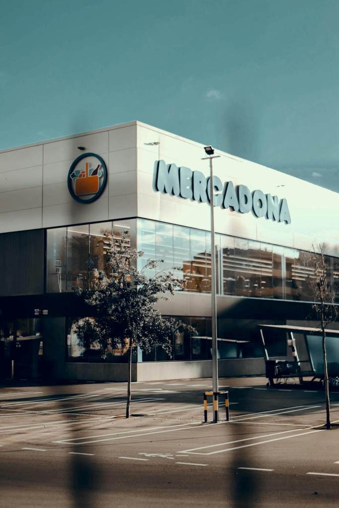 Qué supermercados abren en el puente de la Constitución 2024 - Fuente: Pexels