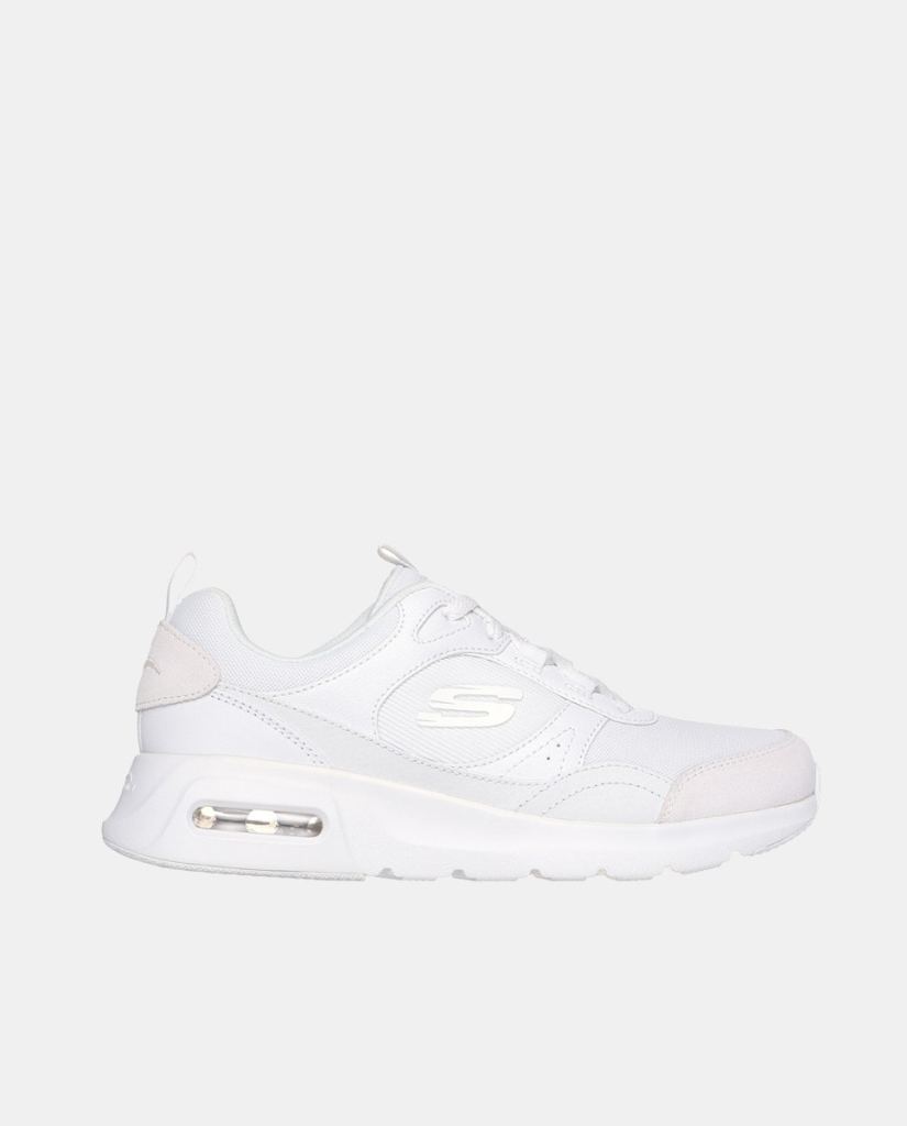 Las zapatillas Skechers que adoran las mujeres +50 tienen descuentazos en las rebajas de El Corte Inglés