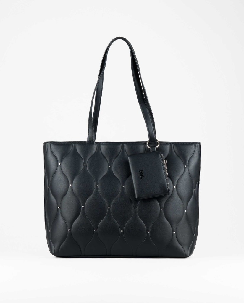 bolsos-xxl-favoritos-de-la-temporada