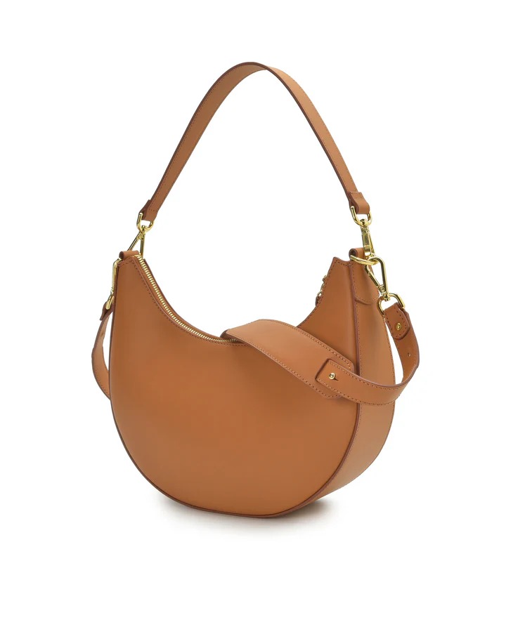 bolso-hobo-camel-look-invierno