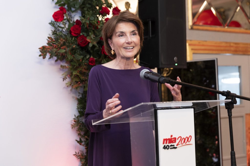 mia-especial-2000-ediciones