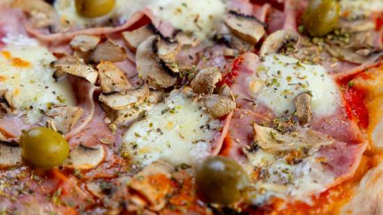 La pizza góndola es la dosis de felicidad que no sabías que necesitabas