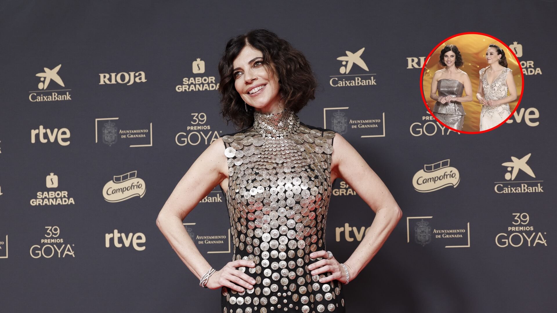 Maribel Verdú, presentadora de los Premios Goya 2025, nos deja estas 5 lecciones de estilo para mujeres +50 con sus looks de alfombra roja