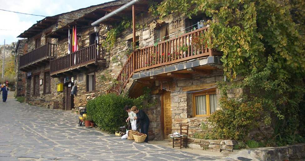 pueblo-rural-valverde-de-los-arroyos