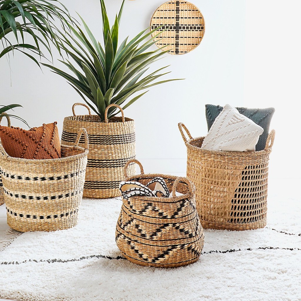 cesto-de-mimbre-orden-salon