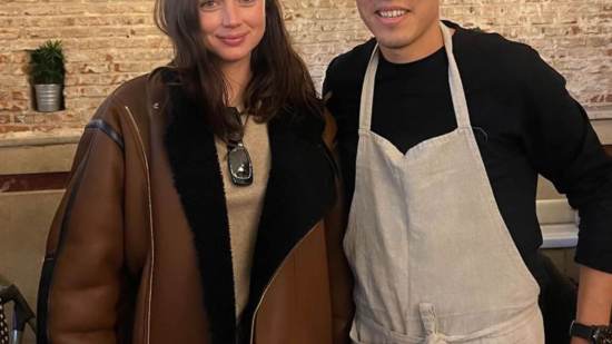 Ni estrella Michelin ni gastrobares: dónde come Ana de Armas cuando está en Madrid (y qué platos repite)
