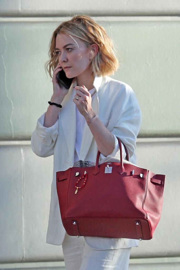 El secreto de Marta Ortega para un cabello perfecto bajo la lluvia gallega