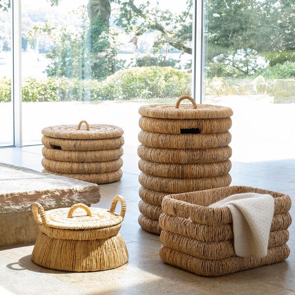 cesto-de-mimbre-orden-salon