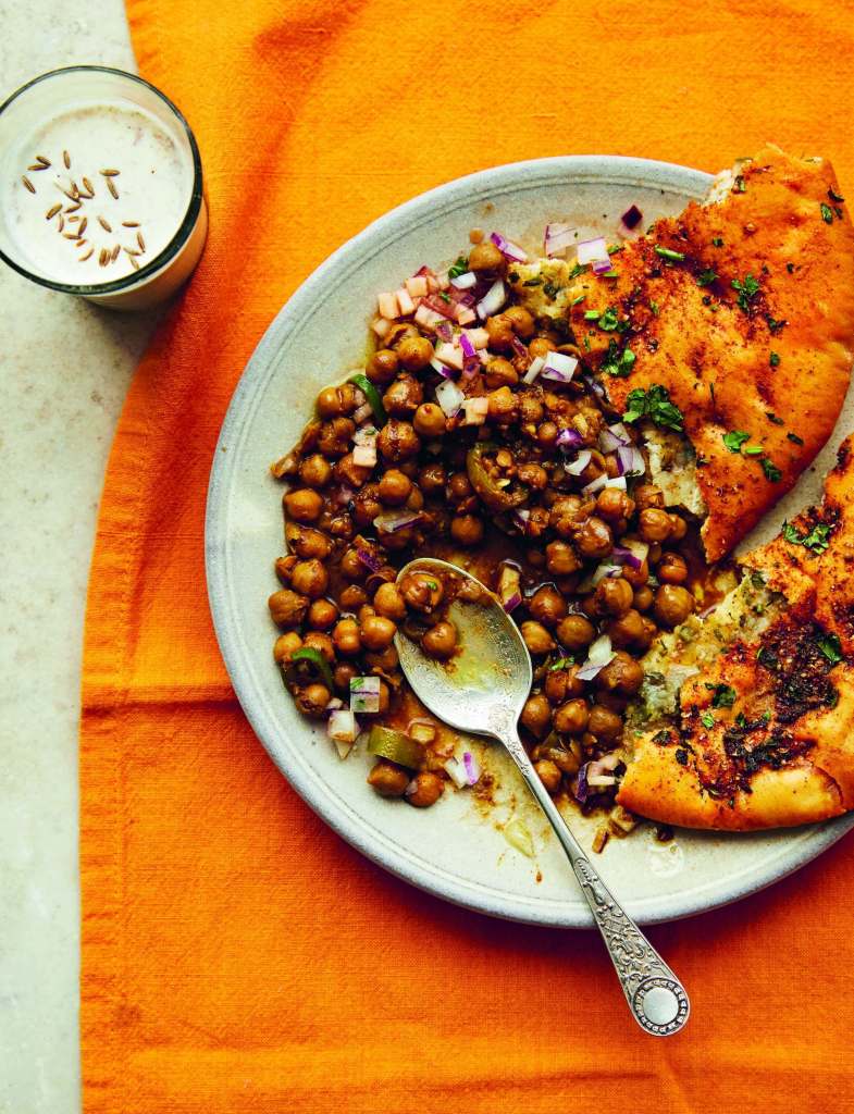 La cocina india más auténtica empieza con estas cuatro recetas caseras según Romy Gill, chef india y referente absoluto del recetario tradicional