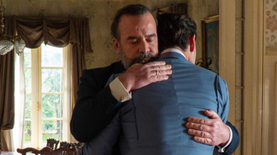 Alonso (Manuel Regueiro) y Curro (Xavi Lock) en 'La Promesa'.- RTVE