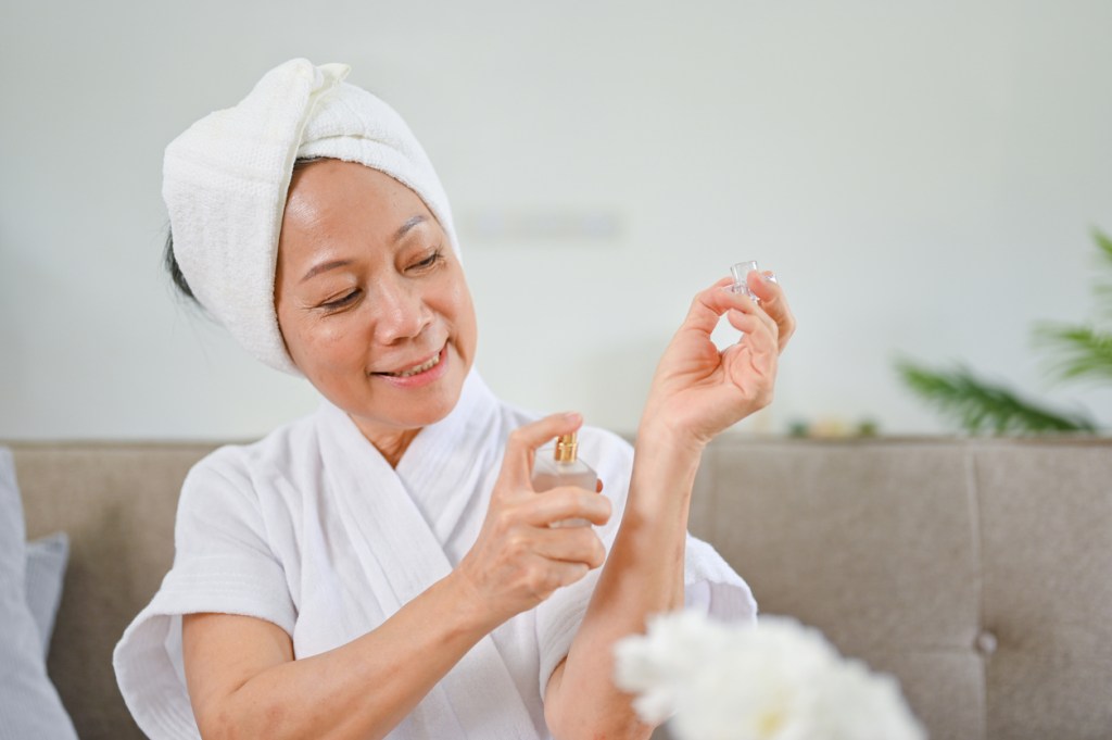 nuevos-perfumes-a-partir-de-los-60-años