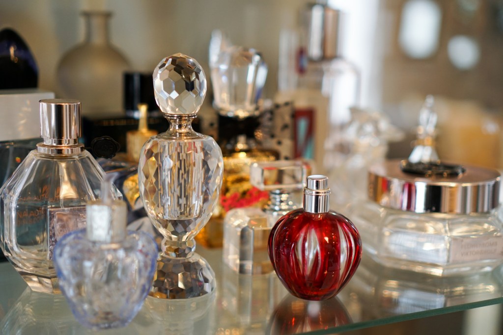 nuevos-perfumes-a-partir-de-los-60-años