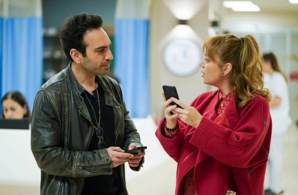 Evren y Bahar en 'Renacer'.- Atresmedia