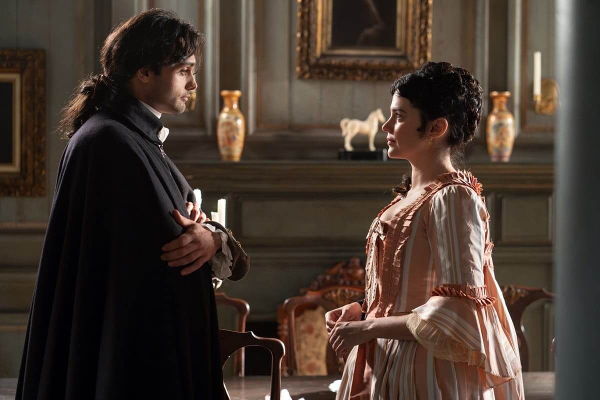 Rafael (Marco Pernas) y Úrsula (Cristina Abad) en 'Valle Salvaje'.- RTVE