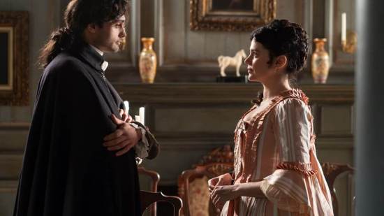 Rafael (Marco Pernas) y Úrsula (Cristina Abad) en 'Valle Salvaje'.- RTVE