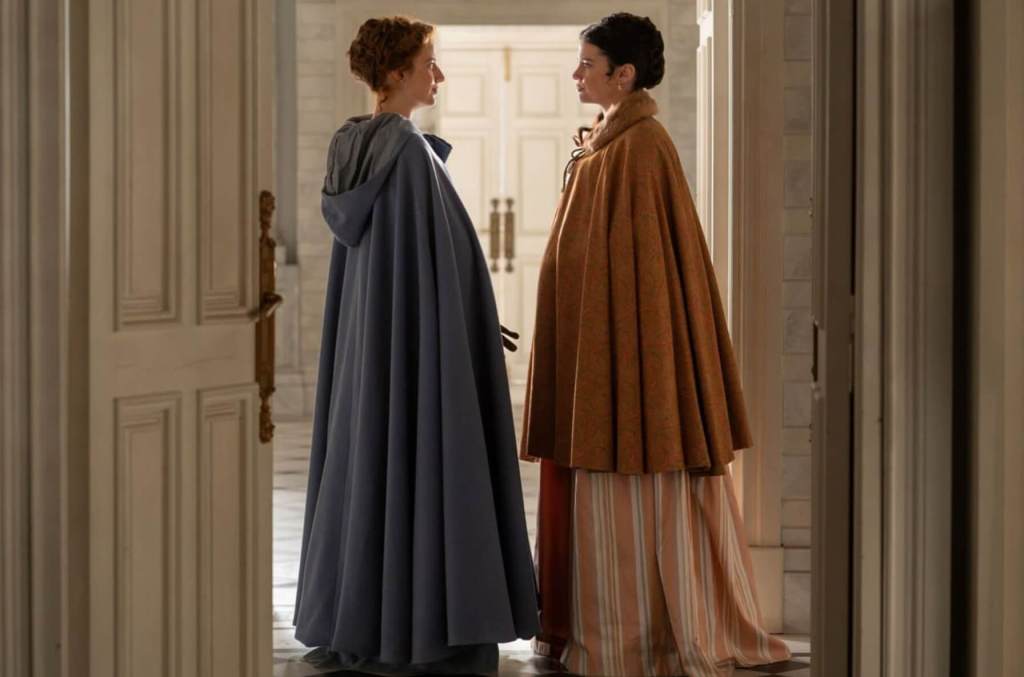 Adriana (Rocío Suárez de Puga) y Úrsula (Cristina Abad) en 'Valle Salvaje'.- RTVE