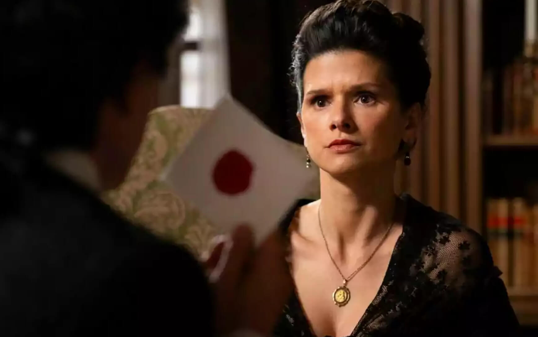 Imagen de Victoria (Sabela Arán) en 'Valle Salvaje'.- RTVE