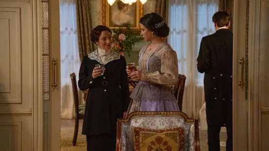 Eugenia (Alicia Moruno) y Martina (Amparo Piñero) en 'La Promesa'.- RTVE