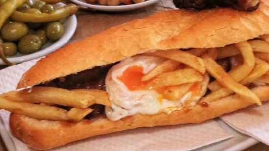 Comunicado urgente para foodies: el mejor bocadillo de España en 2025 cuesta solo 8 euros y se sirve sólo dos días a la semana en Valencia