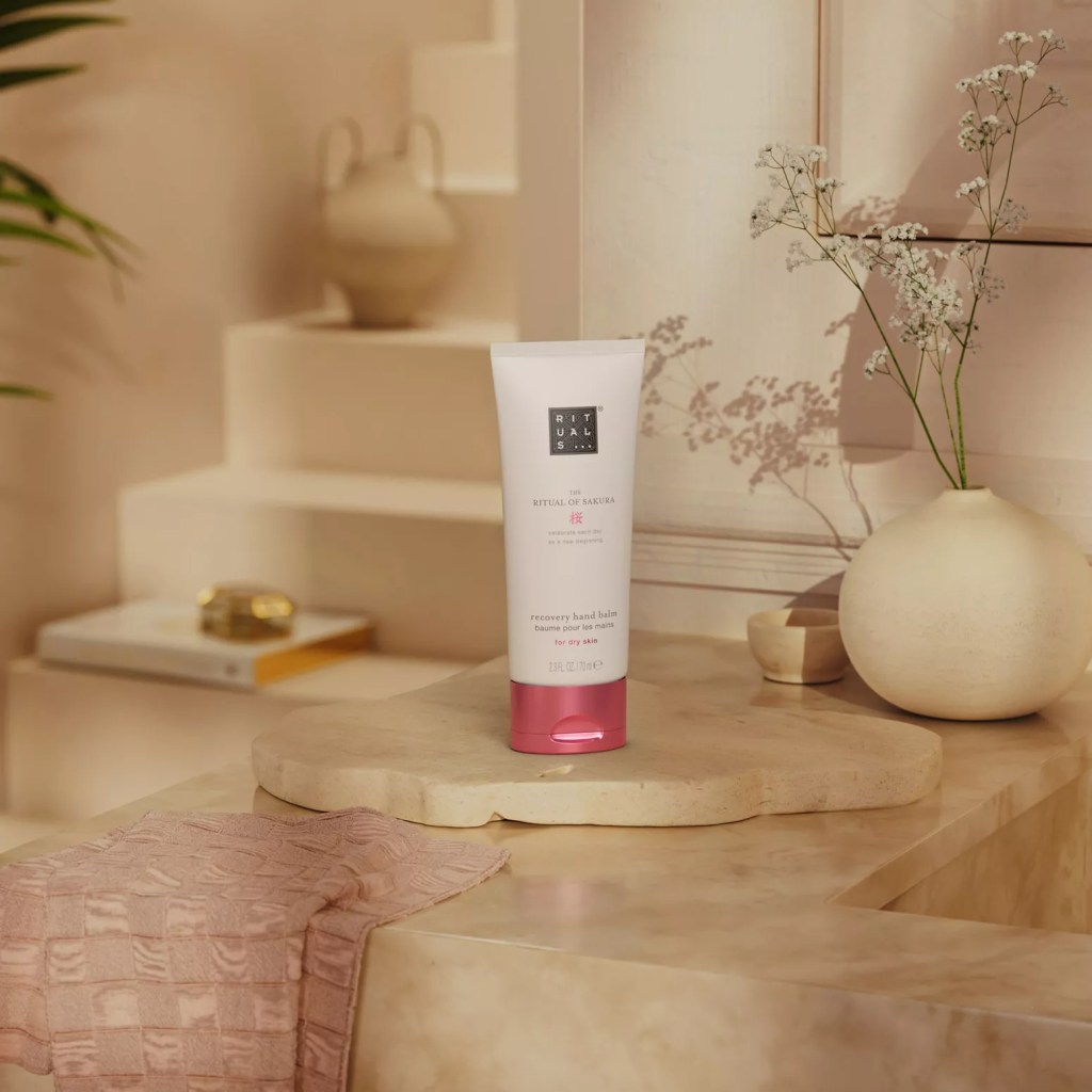 crema-de-manos-hidratacion-alta-gama-bronceado-suaviza