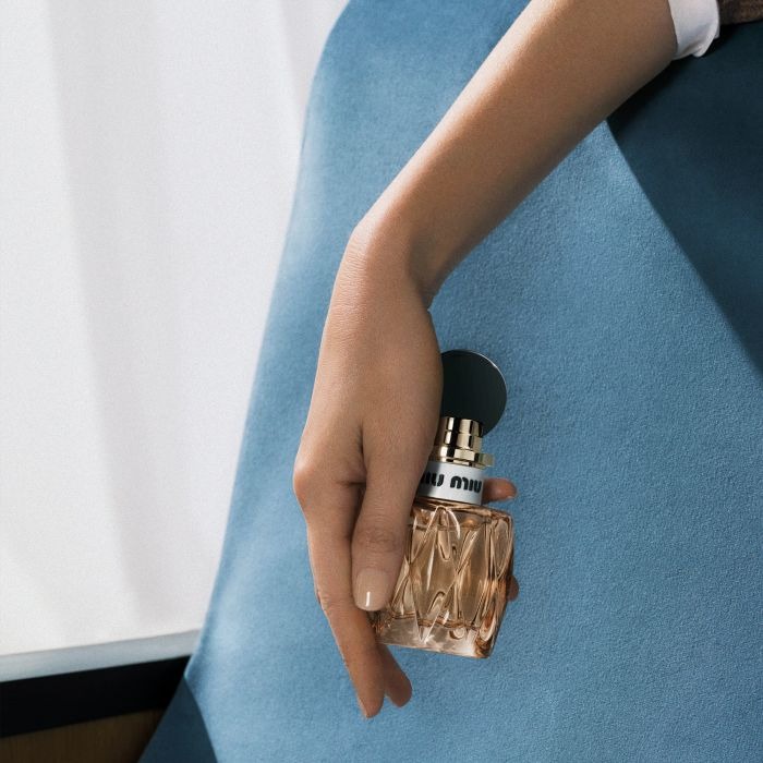 perfume-fresa-jazmin-vainilla-miu-miu-lujo